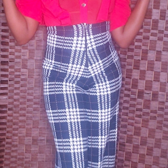 Seasonal clothing - Picture 5 of 16